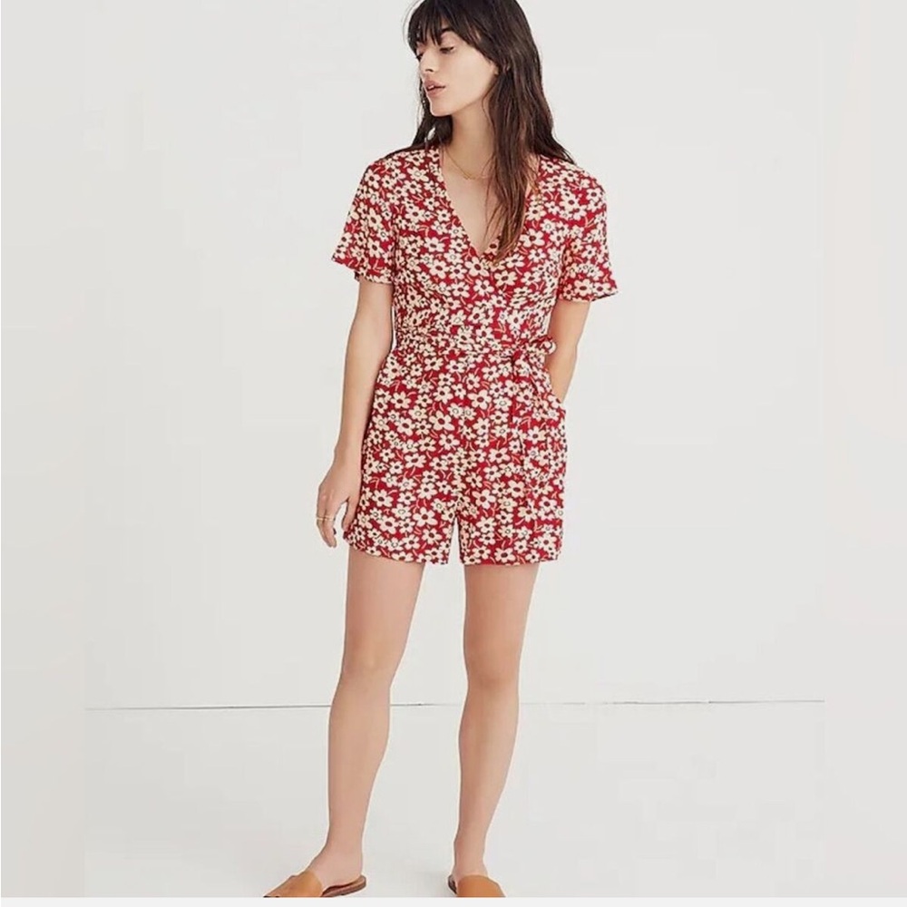 Madewell Floral Wrap-Front Romper in Mini Daisy Size 2